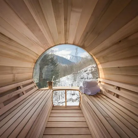 Chalet St. Anton: Discover Alpine Splendor *