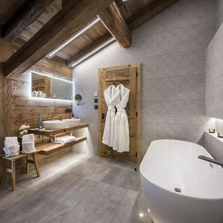Chalet St. Anton: Discover Alpine Splendor Sankt Anton am Arlberg
